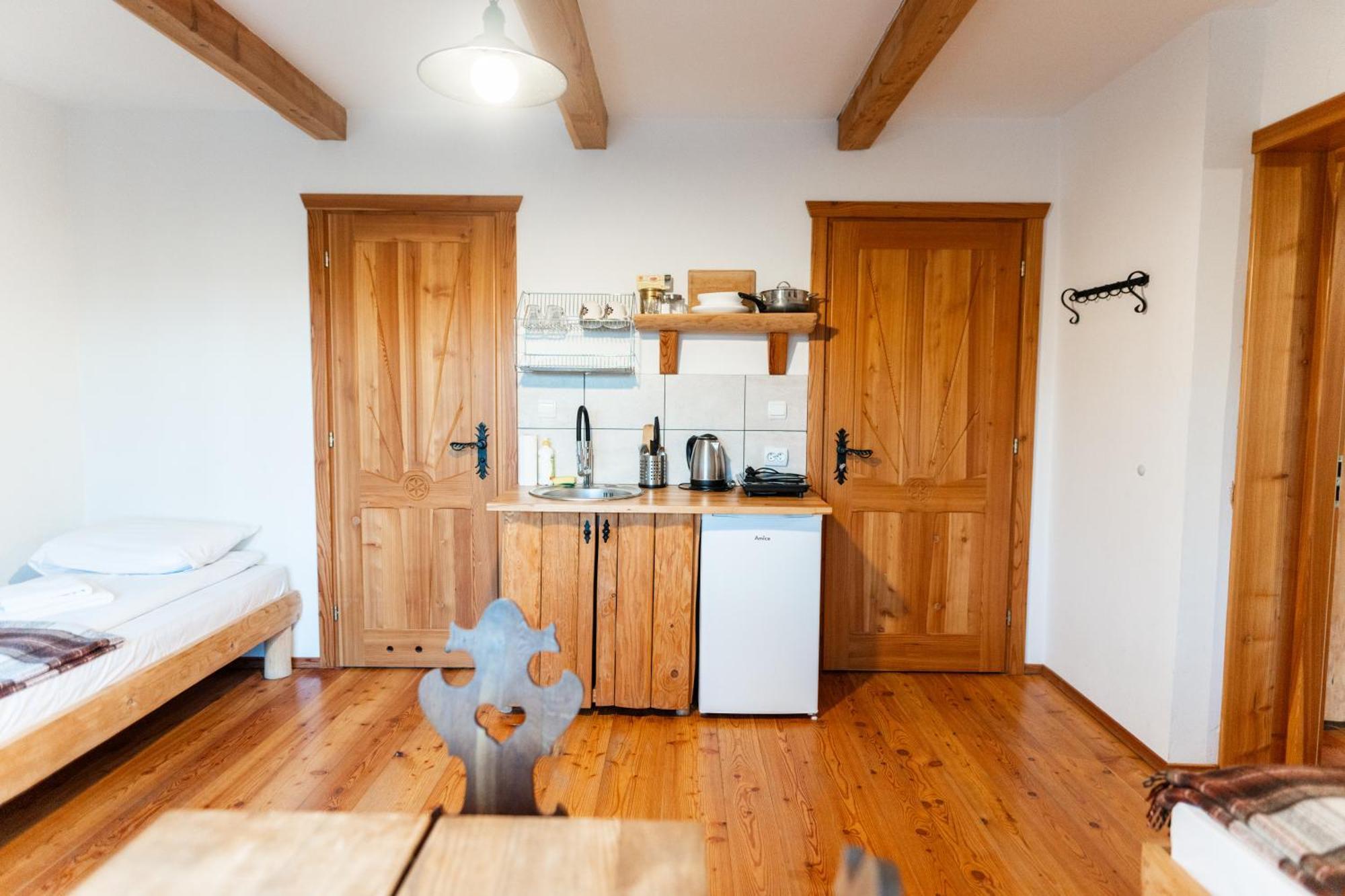 Apartamento Ku Sosnie Bukowina Tatrzańska Exterior foto