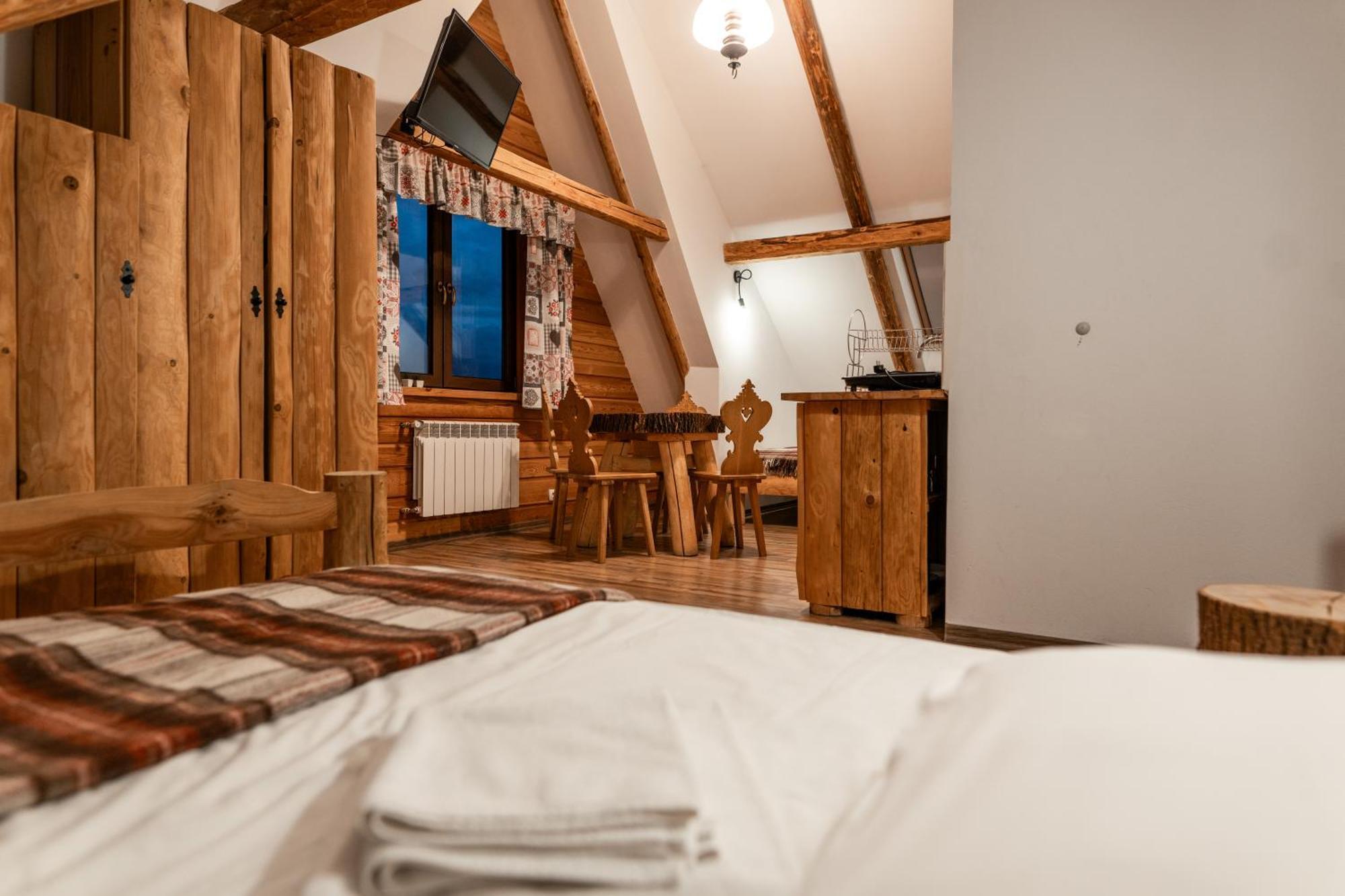 Apartamento Ku Sosnie Bukowina Tatrzańska Exterior foto