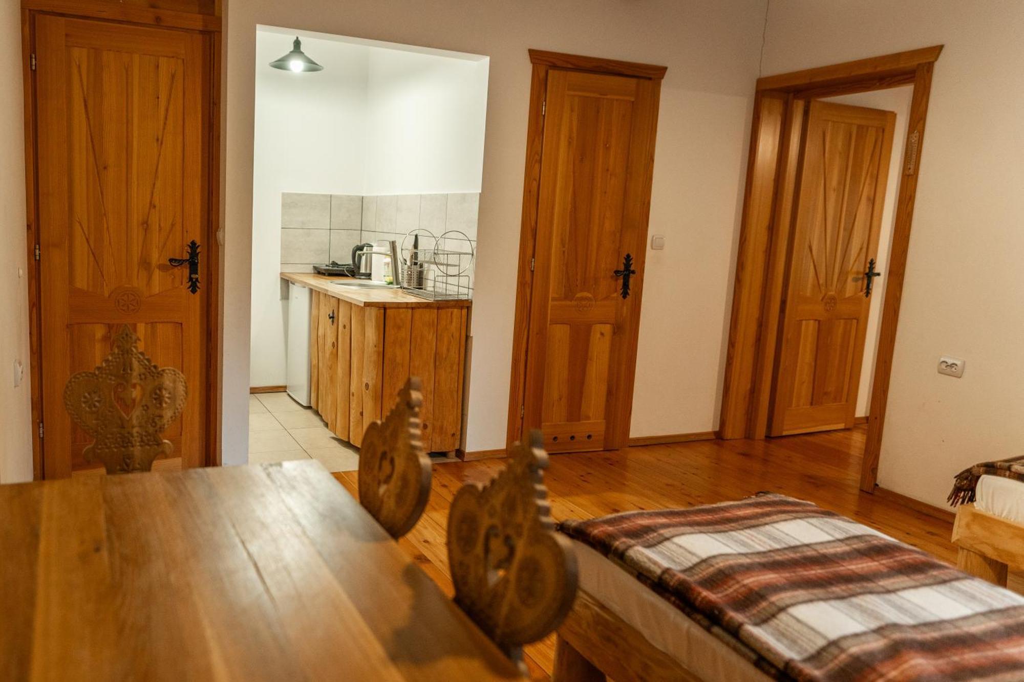 Apartamento Ku Sosnie Bukowina Tatrzańska Exterior foto
